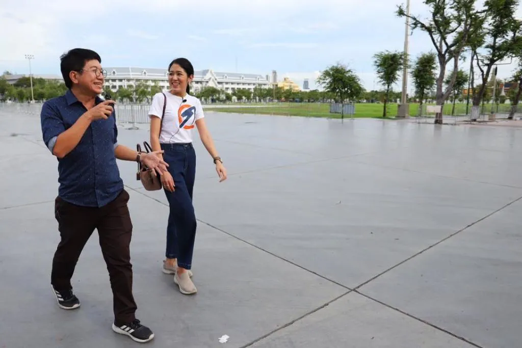 "ช่อ" ชี้ สนามหลวง เป็นพื้นที่สาธารณะ ลั่น ถ้าไม่มี ปชช.อยู่ในนั้น ประเทศจะน่าภูมิใจไปเพื่ออะไร