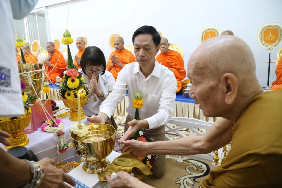 หน่อง อรุโณชา จัดงานพุทธาภิเษก เอาฤกษ์เอาชัย ลุยโปรเจ็คครั้งยิ่งใหญ่
