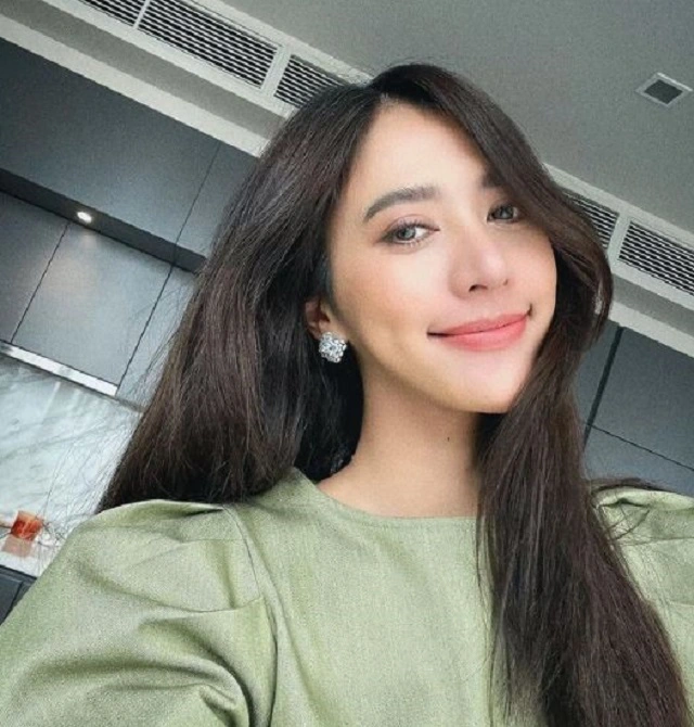น้ำหวาน เดอะเฟซ งานเข้า! โพสต์ขายหน้ากากอนามัย ชาวเน็ตติงทำไมขายแพง?