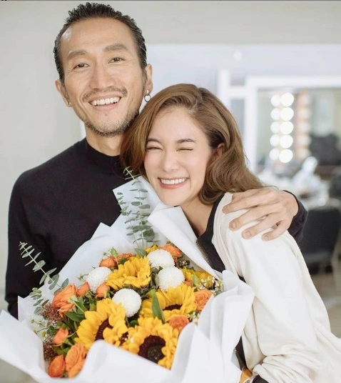 ก้อย รัชวิน ลงรูป ตูน บอดี้สแลม บอกสุขทุกข์อยู่กับเราไม่นาน