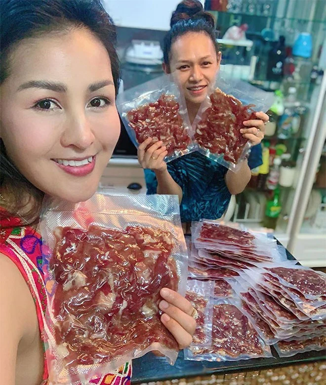 "พ่อค้าแม่ขาย" อาชีพเสริมดารายุคโควิด-19 ระบาด