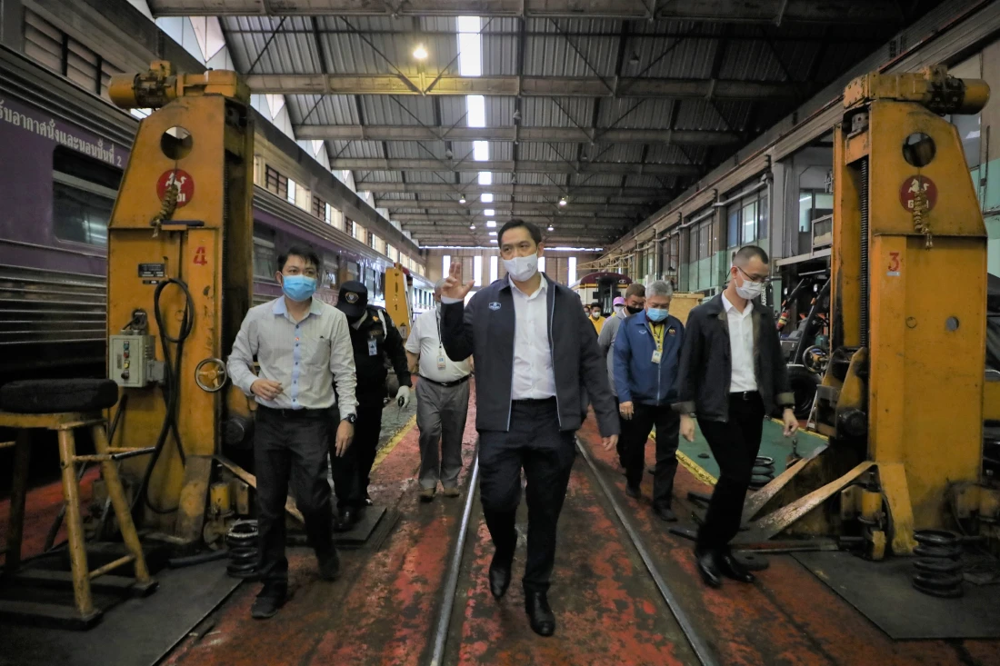 ผู้ว่ารถไฟฯลงพื้นที่หัวลำโพง ตรวจความพร้อมบริการ-สาธารณสุข รับปีใหม่