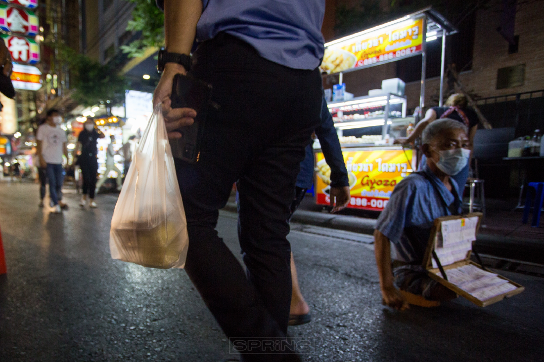 สำรวจร้านอาหารให้นั่งทานถึง3ทุ่มคืนแรก หลายร้านปรับแผนบุกเดลิเวอรี่