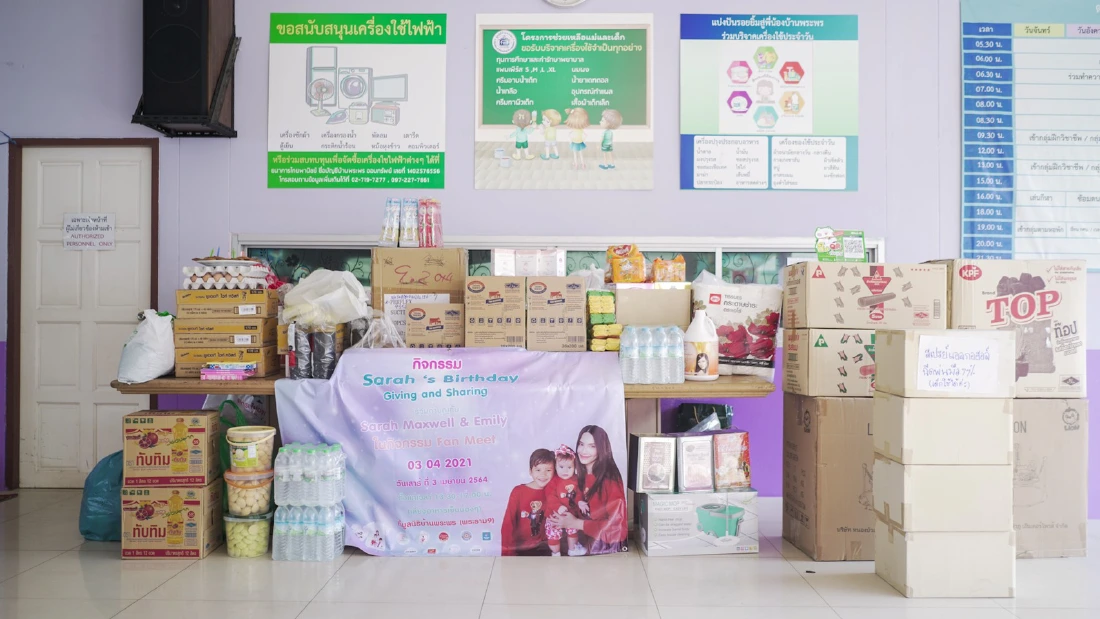 ร่วมบุญใหญ่ เจสซี่มัม- ซาร่า ส่งต่อความรัก มอบของใช้จำเป็นให้น้อง
