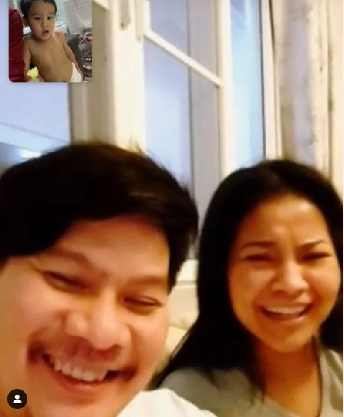 หนูเล็ก ก่อนบ่าย ลงรูปวิดีโอคอล นุ้ย เชิญยิ้ม-ตั๊ก ศิริพร  เจอชาวเน็ตตามแซะ 