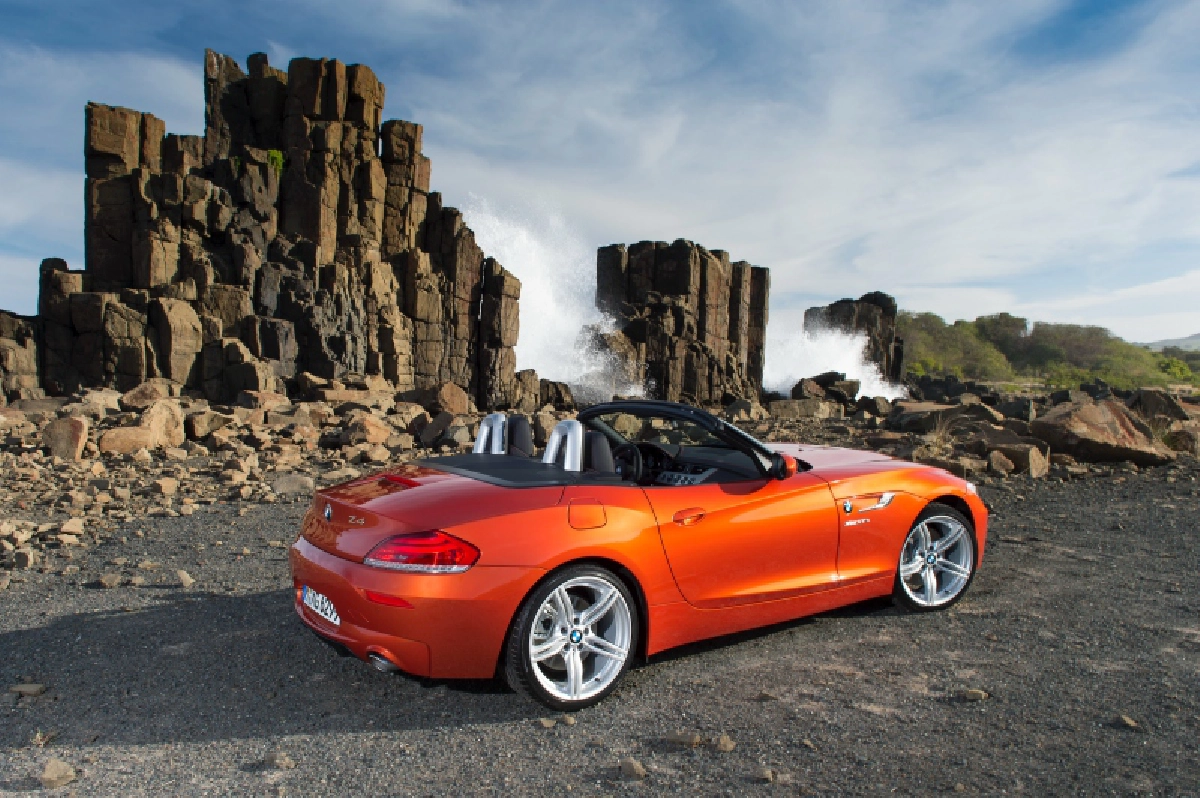 bmw z4 จิ๋วแต่แจ๋ว โรดสเตอร์ที่ใครหลายๆ คนก็อยากจับจอง