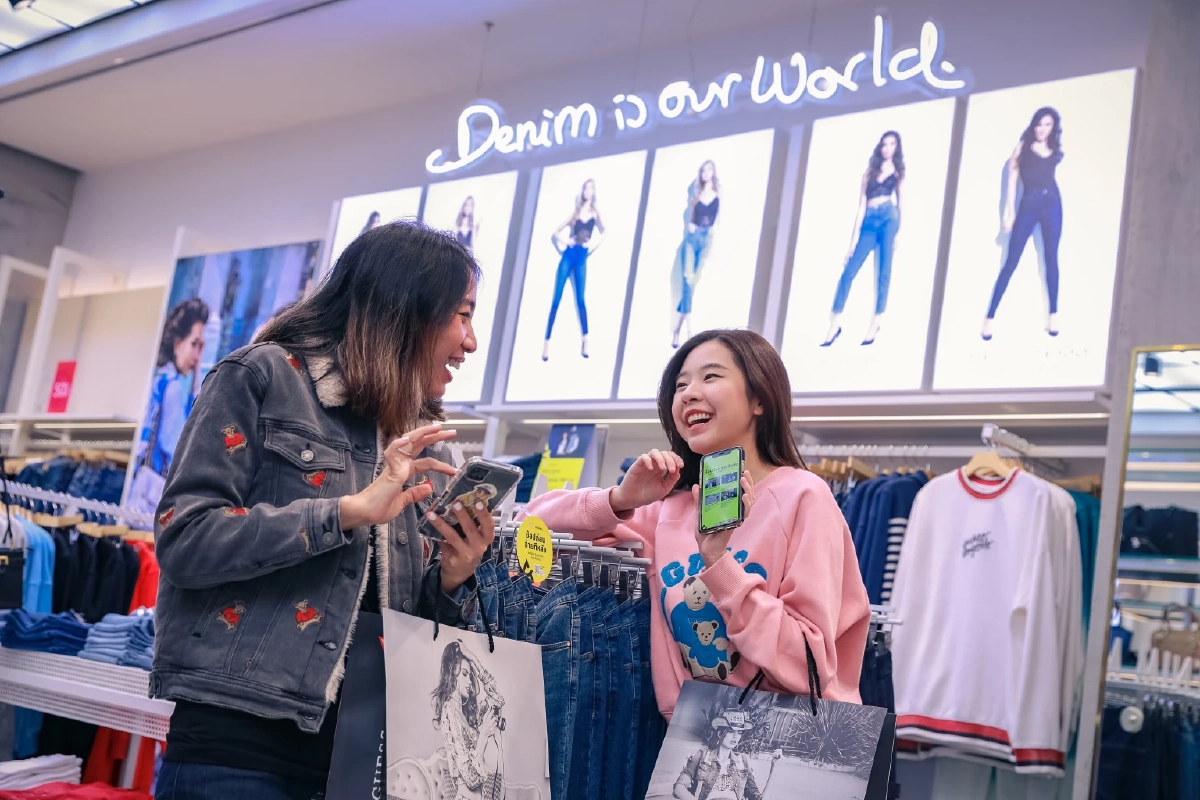 BUY NOW PAY LATER! ช้อปก่อนจ่ายทีหลัง CMG และ ATOME ชวนช้อปแบรนด์ดัง แบ่งจ่าย 3 ครั้ง ดอกเบี้ย 0%