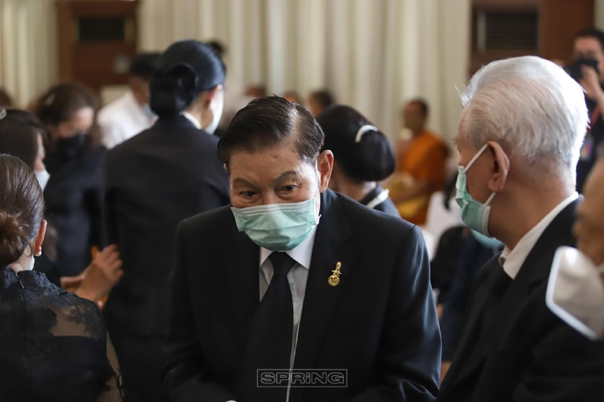 ภาพบรรยากาศ พิธีรดน้ำศพ สรพงศ์ ชาตรี