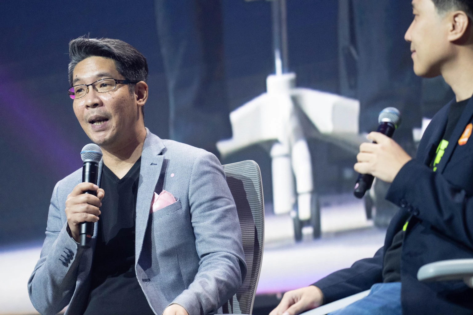 อมเรศ ชุมสาย ณ อยุธยา Managing Partner, Digital Business, MGC-Asia