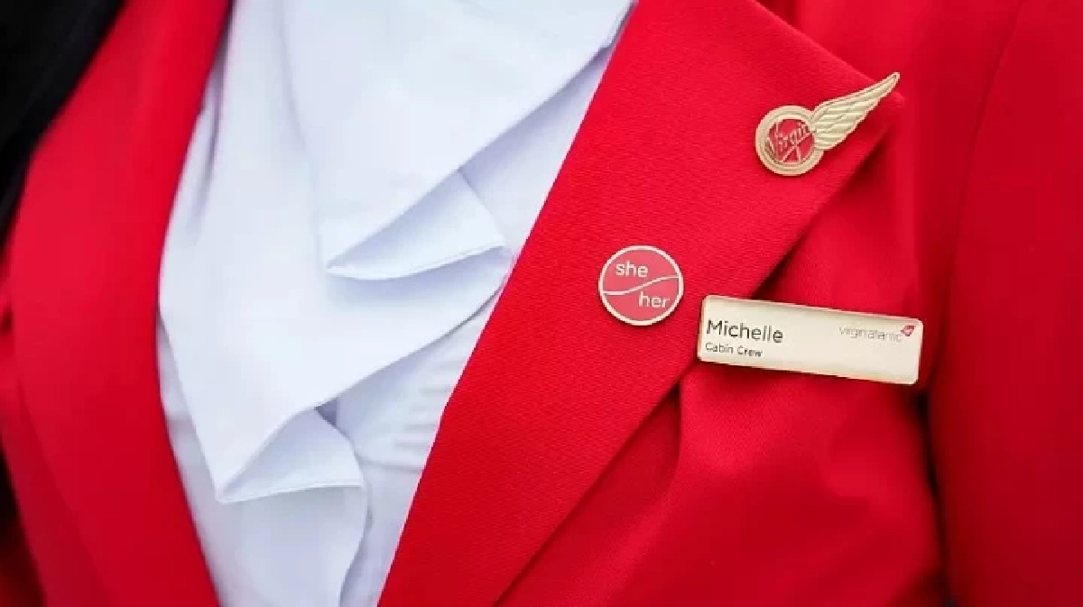 สายการบิน Virgins อนุญาตให้พนักงาน ใส่ชุดได้ตามอัตลักษณ์ทางเพศ ส่งเสริมความเท่าเทียม LGBTQ Credit ภาพ Virgin Atlantic