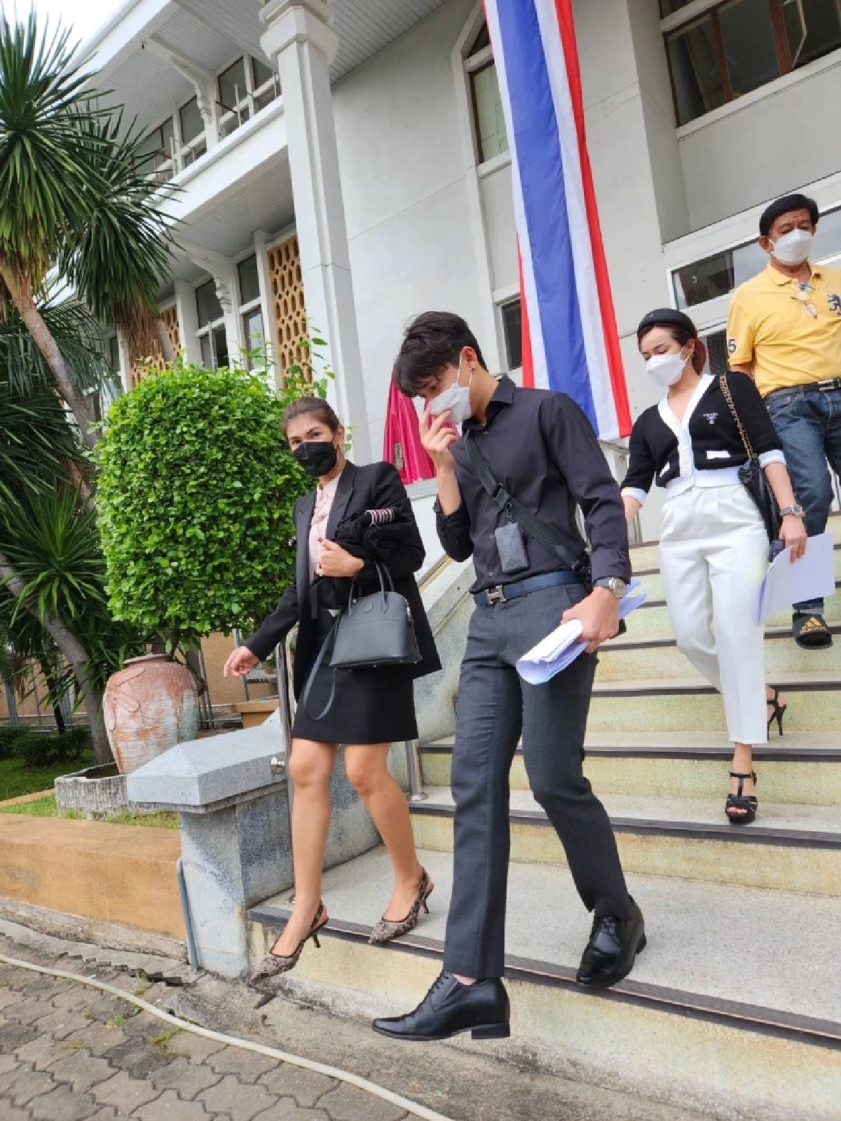 ค่ายเพลง EXP Entertainment ฟ้อง ทนายตั้ม คดีอาญา ข้อหาหมิ่นประมาท