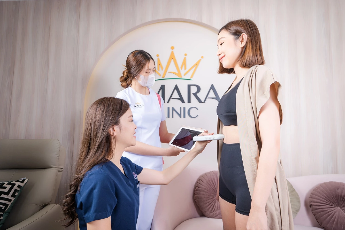 อาจารย์หมอไอซ์ เผยเทรนด์ฮิต 2023 Sexy Line หุ่นสวย เอวเอส มาแรงในหมู่สาวๆ 