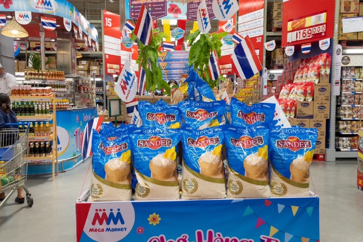 “ปลัดพาณิชย์” สำรวจสินค้าไทยในเวียดนาม พบสินค้าไทยสุดฮอต โดนใจผู้บริโภค