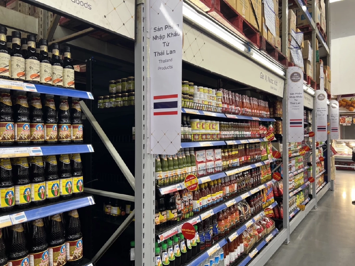 “ปลัดพาณิชย์” สำรวจสินค้าไทยในเวียดนาม พบสินค้าไทยสุดฮอต โดนใจผู้บริโภค