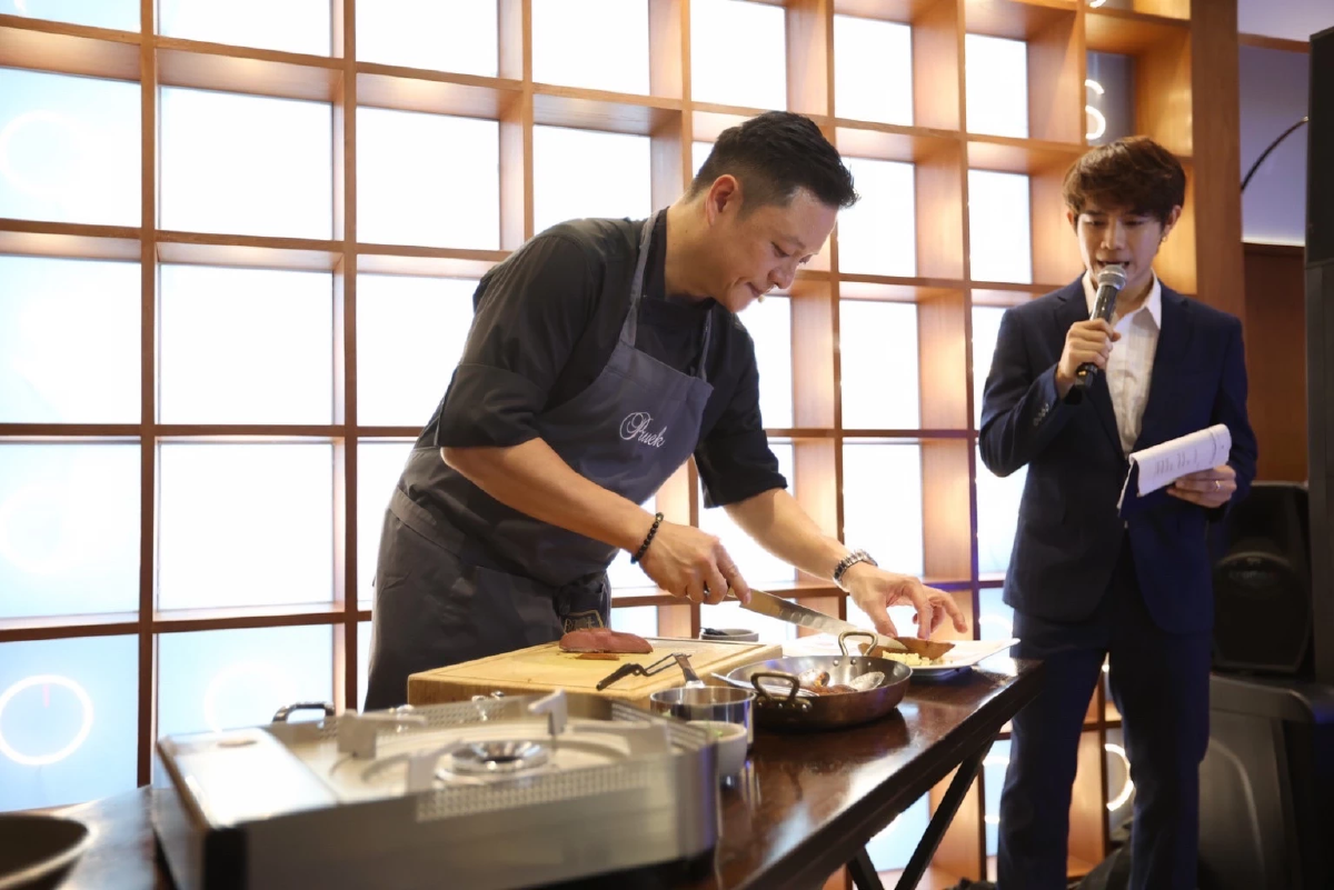Hobs Ari Samosorn จัดงาน The Samosorn’s Day เปิดตัวร้านครั้งใหญ่ เหล่าเชฟ เซเลบริตี้ ศิลปินคนดัง ร่วมแสดงความยินดี