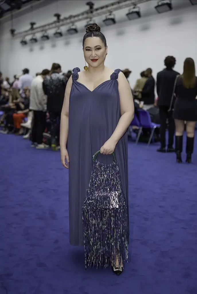 แองจี้ แอนเจสิส ดีไซน์เนอร์สุดปัง เฉิดฉาย Paris Fashion Week 2023 