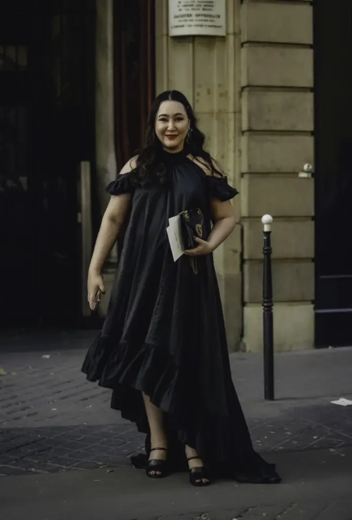 แองจี้ แอนเจสิส ดีไซน์เนอร์สุดปัง เฉิดฉาย Paris Fashion Week 2023 
