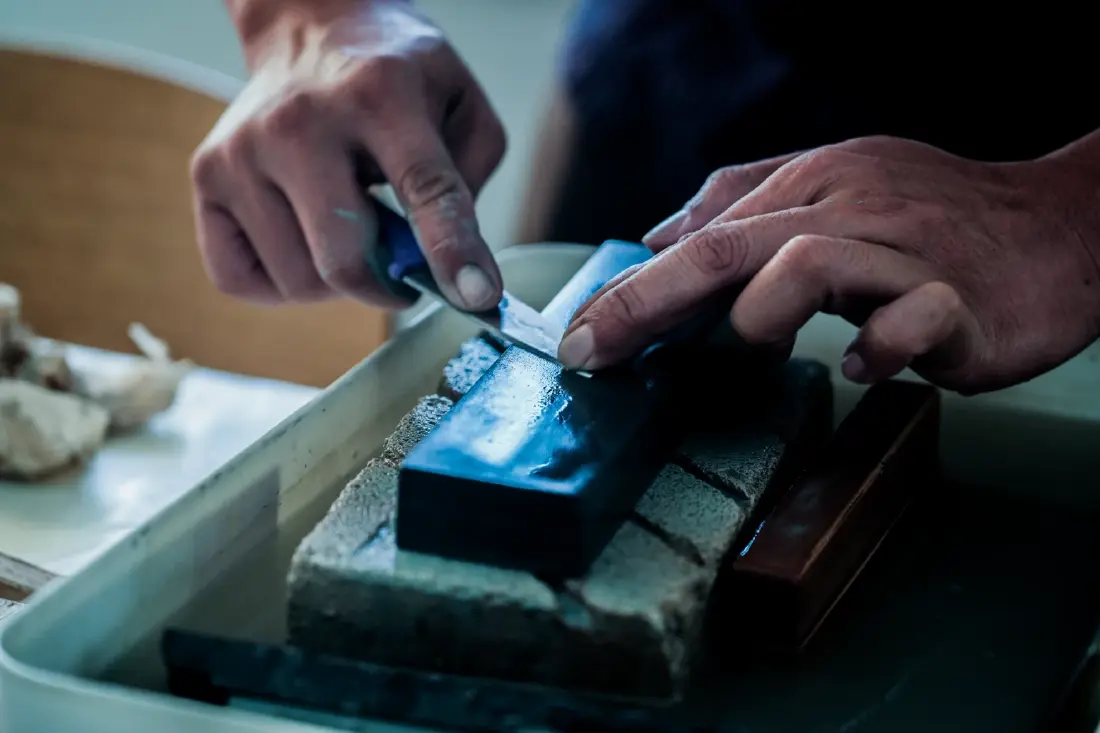 เบื้องหลัง 'นักซ่อม' แห่ง Repair Café คอมมูนิตี้ซ่อมข้าวของแห่งแรกในไทย