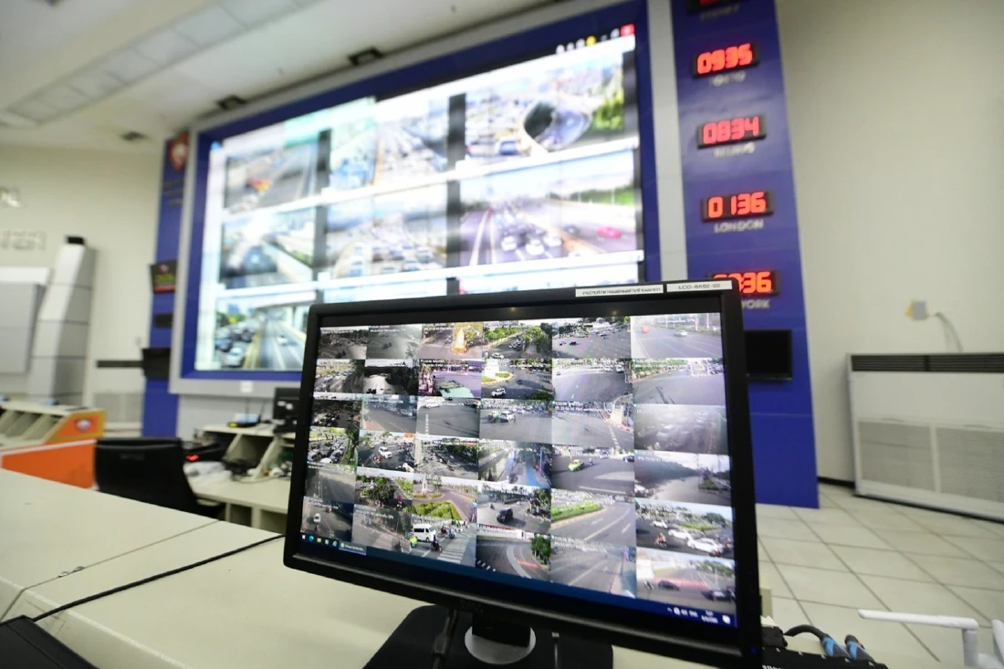 Adaptive Control ไฟจราจรอัตโนมัติ  72 แยกทั่วกทม. - อัตโนมือสู่ระบบอัจฉริยะ