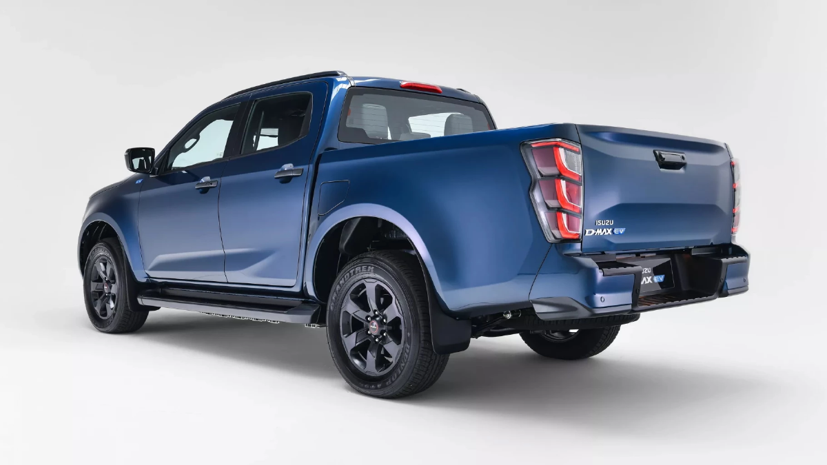 Isuzu D-Max EV เปิดตัวกระบะไฟฟ้ารุ่นแรก ราคาเริ่มต้น 2.6 ล้านบาท