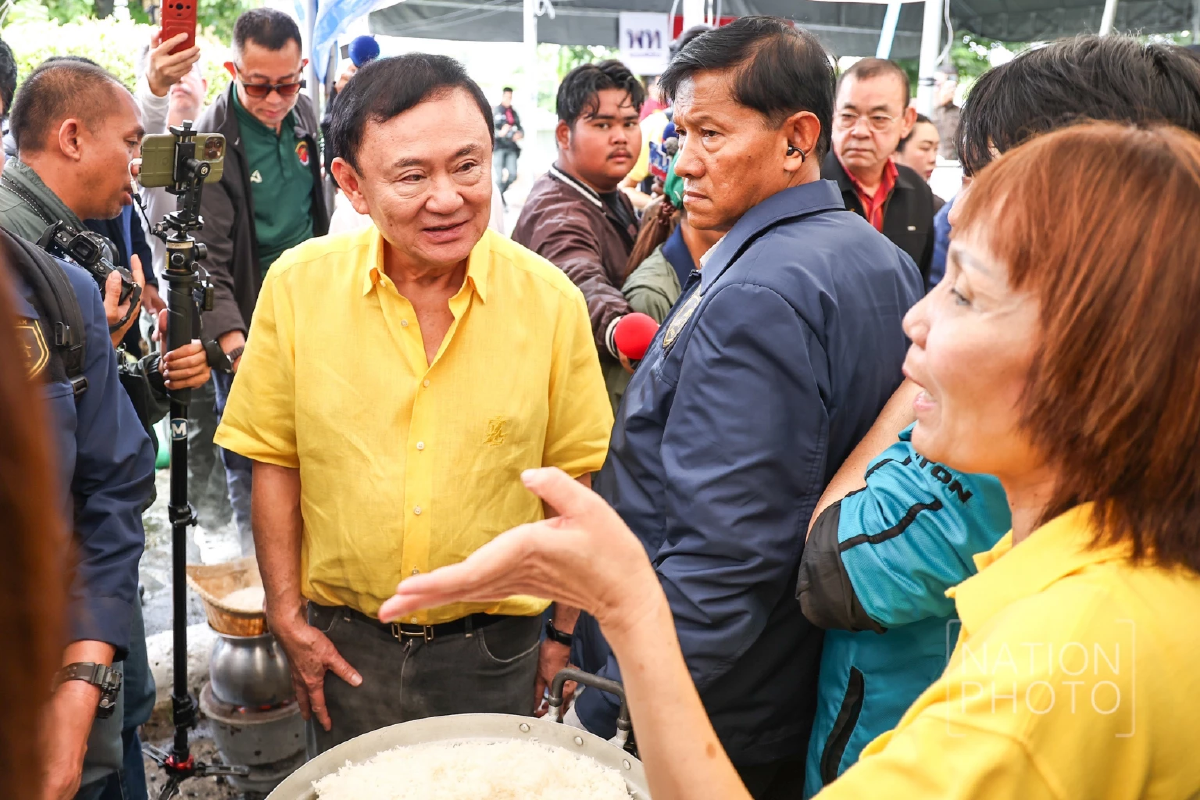 “ทักษิณ” ปัดปมปะทะชายแดนโยงตระกูล “ชินวัตร-ฮุน” ไม่เกี่ยวตระกูล