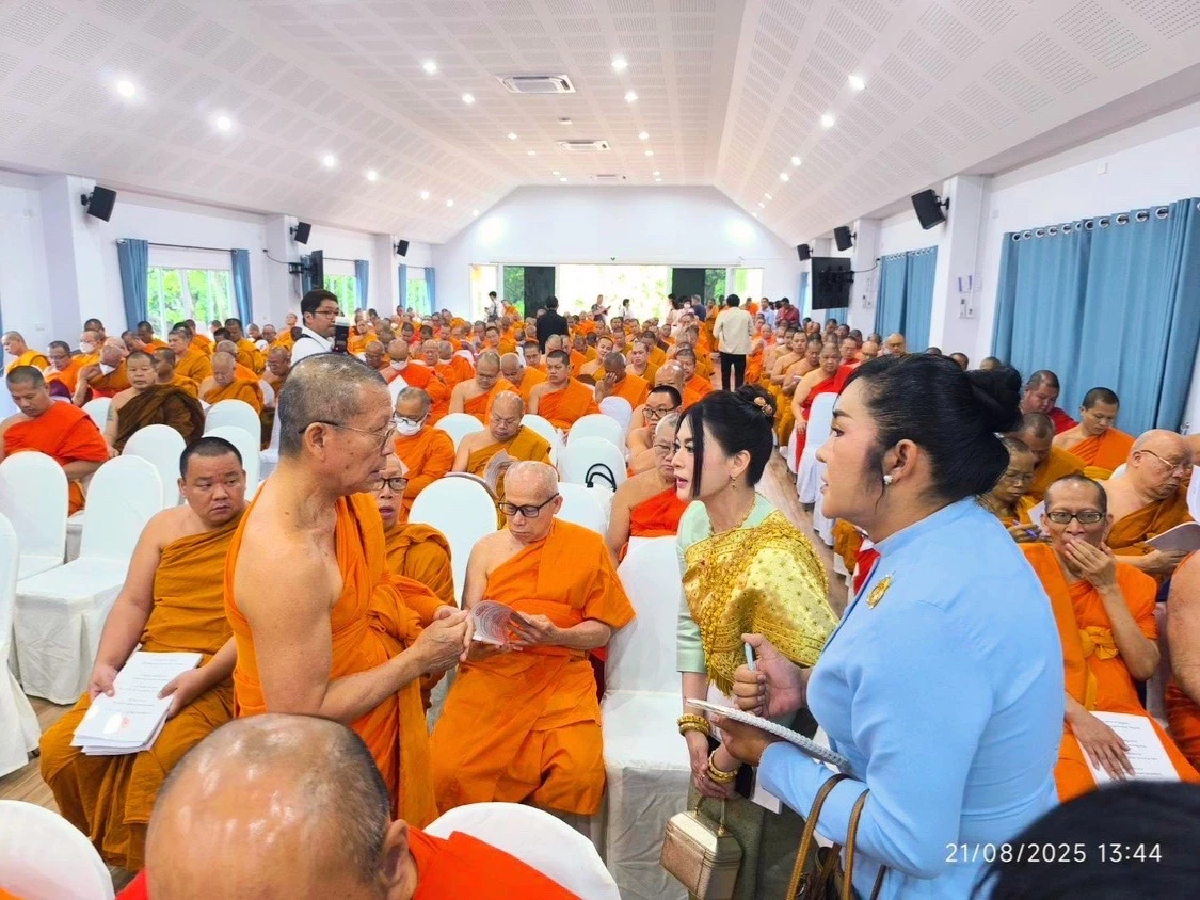 กชพร หนุนศาสนาดี ชูแยกแยะคนผิด ย้ำปิดทองหลังพระช่วยทุกศาสนา