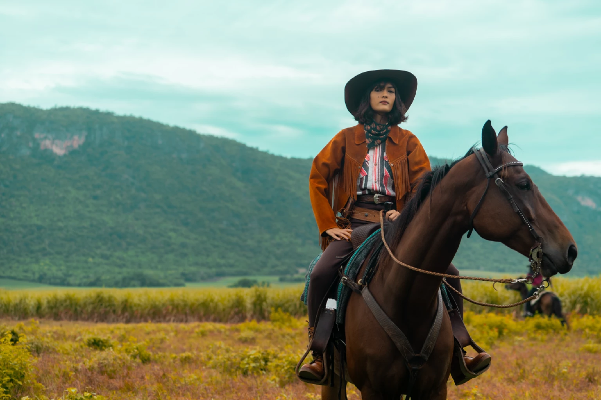 5 เหตุผลต้องดู “เขาชุมทอง คะนองชุมโจร” หนังคาวบอยแบบไทยๆ จาก Netflix