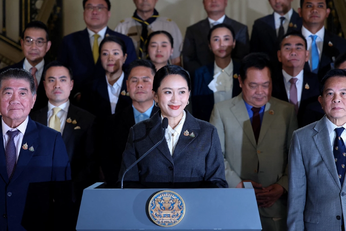 จุดเริ่มต้น ผิดมาตรฐานจริยธรรมร้ายแรง มาจากไหน  - ดาบลงโทษนักการเมืองจากรัฐธรรมนูญ 60 Credit ภาพ REUTERS
