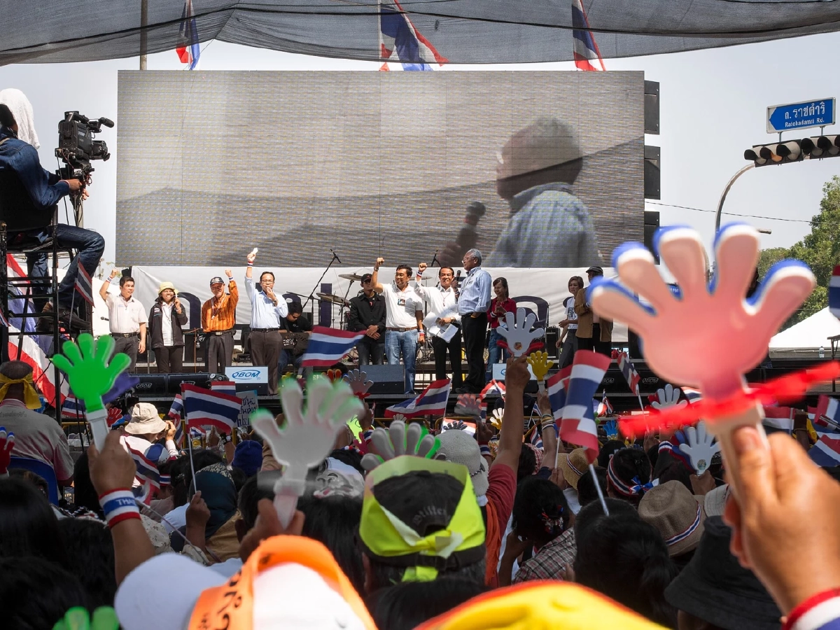 ประวัติศาสตร์ประชาธิปัตย์ ยุคคู่ขวัญ อภิสิทธิ์-สุเทพ