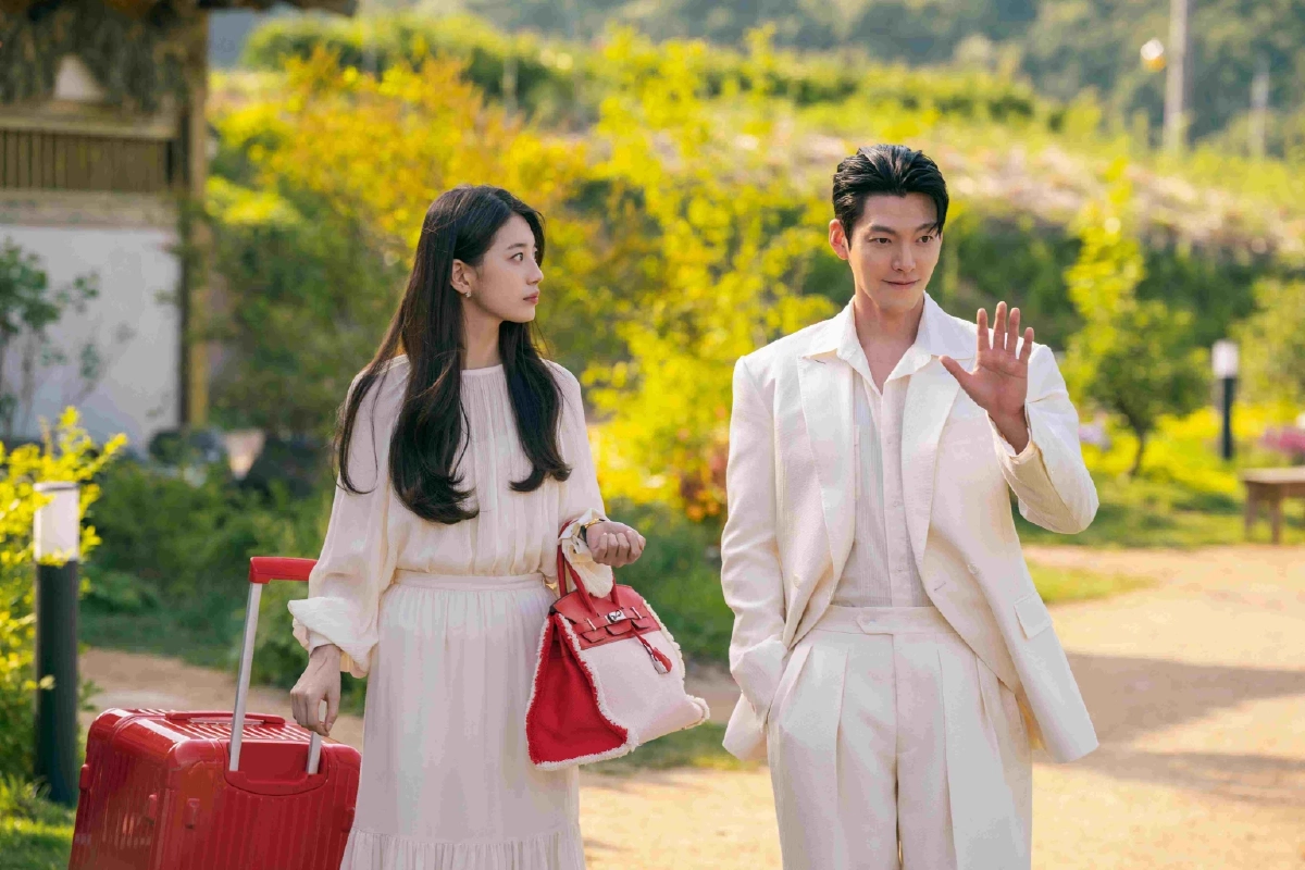 จีนี่ ปาฏิหาริย์รักซ่อนกล (Genie, Make a Wish)