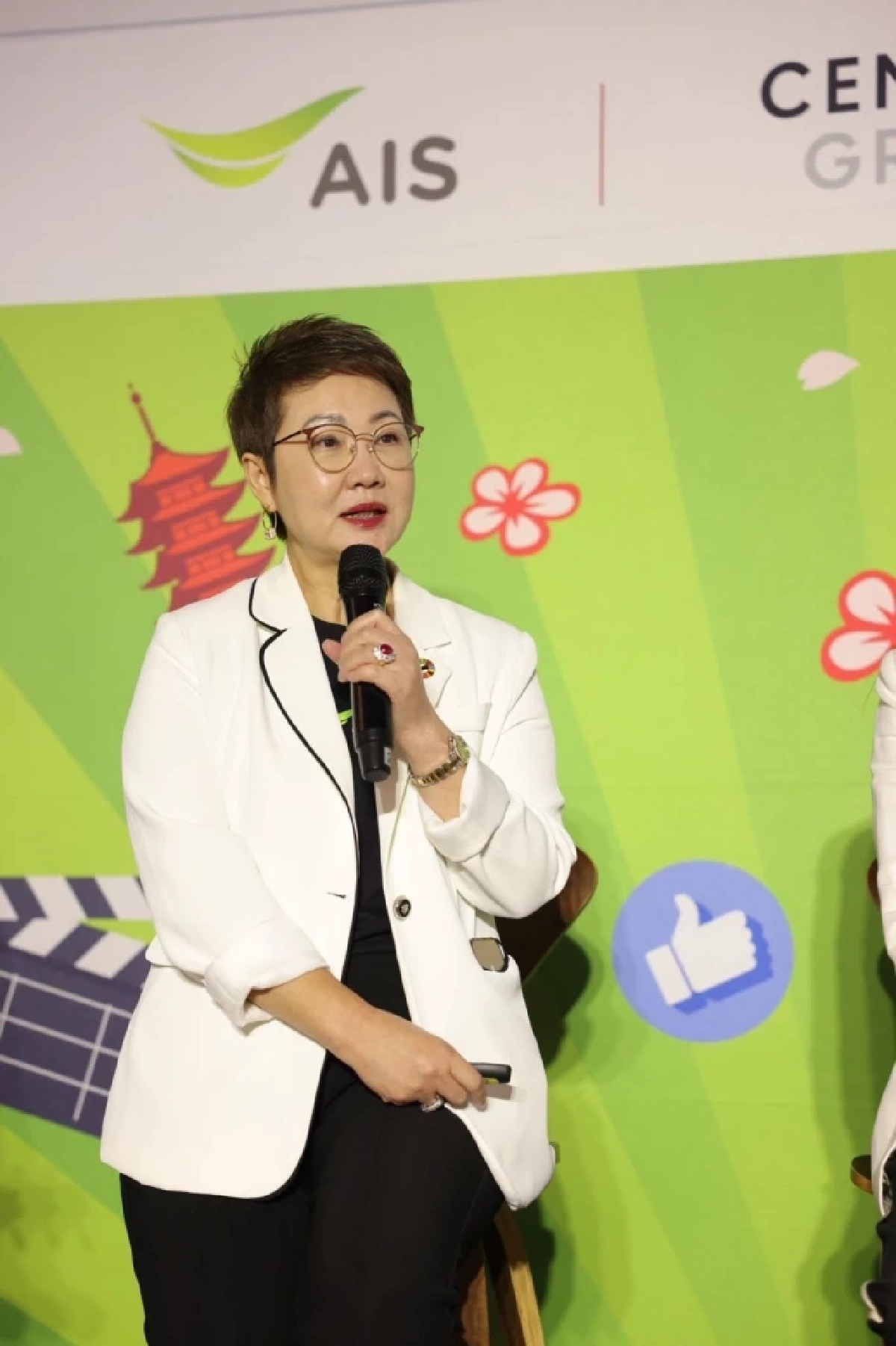AIS ชวนคนไทยโชว์ไอเดีย “ถ่ายคลิปทิ้ง E-Waste ให้ไว บินไปญี่ปุ่น ฟรี!”
