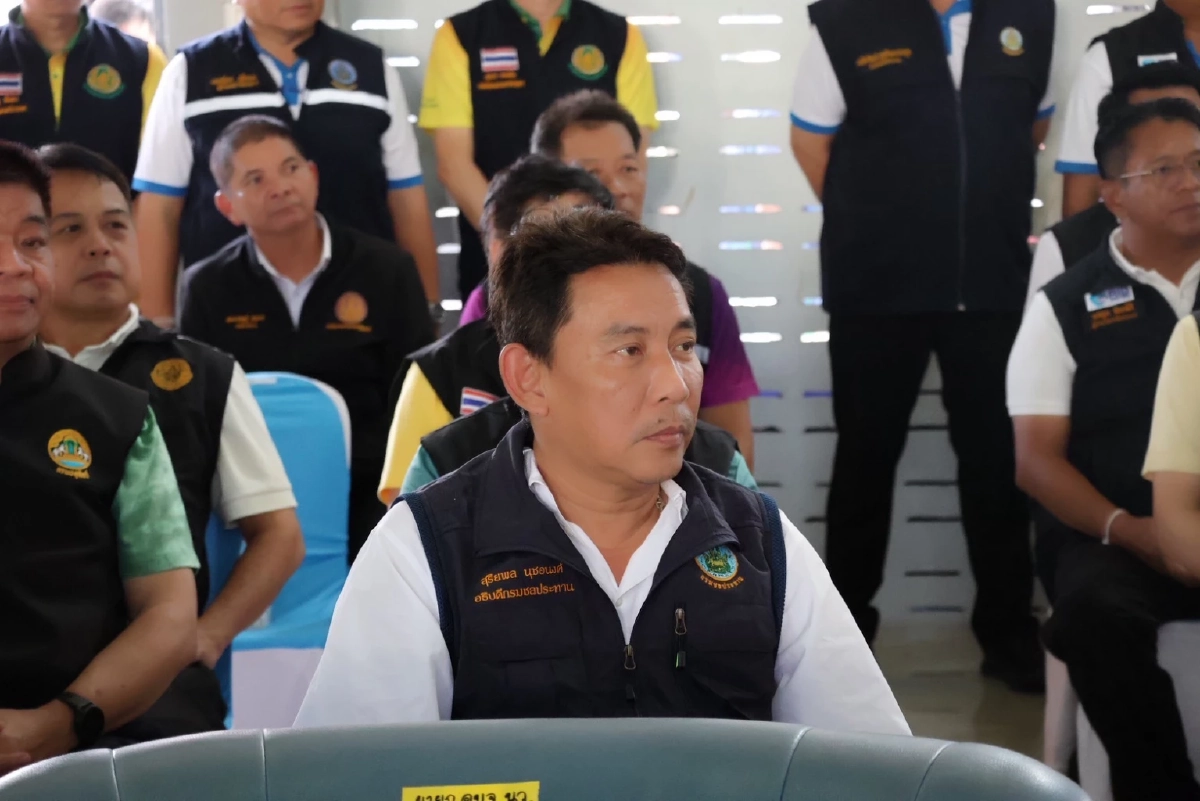 “ธรรมนัสฯ” นำทีม กระทรวงเกษตรและสหกรณ์ รุดช่วยเหลือ ผู้ประสบภัยอำเภอชุมแสง