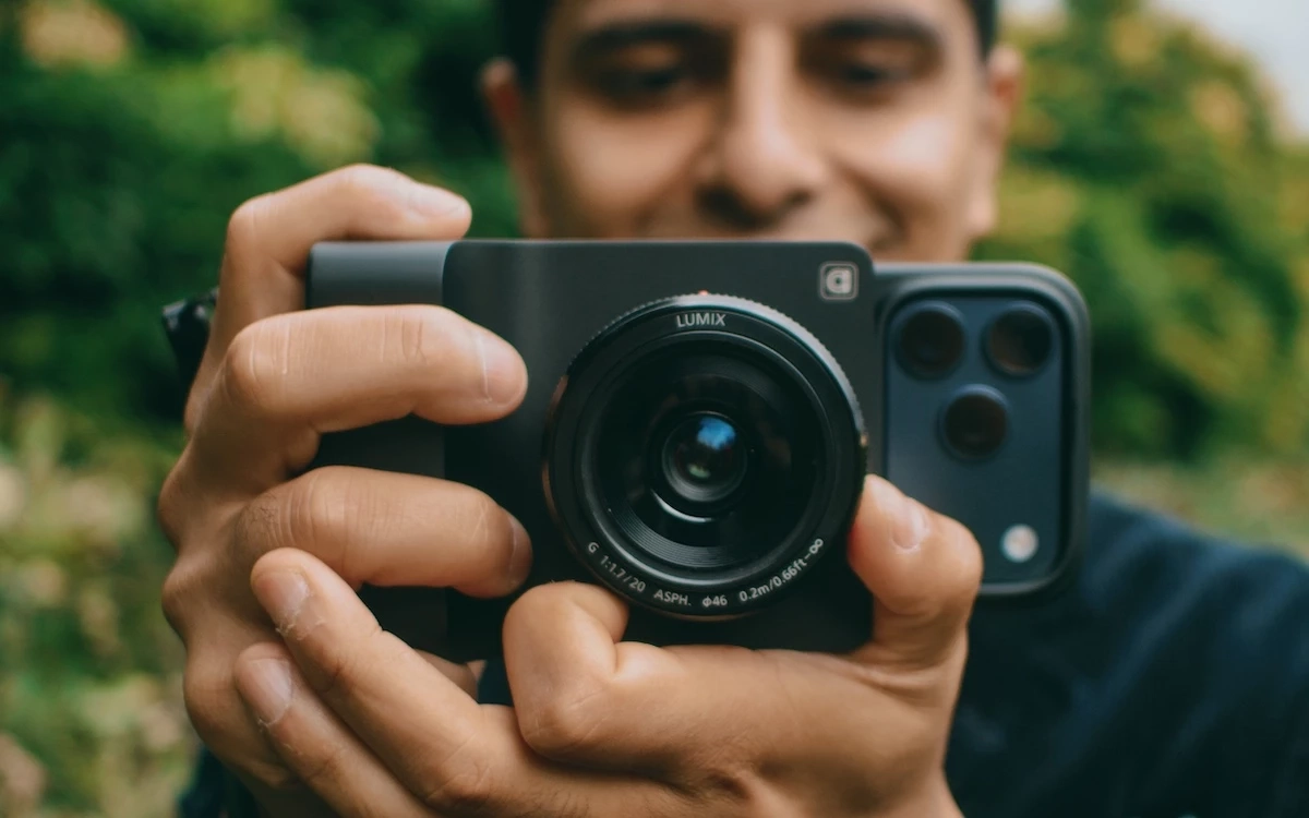 CREDIT : Camera Intelligence