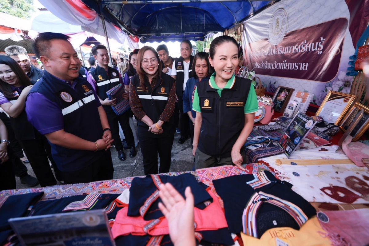 “รมว.นฤมล”ประกาศปฏิรูปคุณภาพชีวิตครู ดูแลบ้านพัก-ตั้งสหกรณ์กลางแก้หนี้