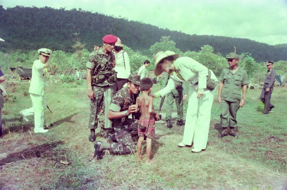 ราชการุณย์ พระเมตตา สมเด็จพระพันปีหลวง ช่วยเหลือชาวกัมพูชา