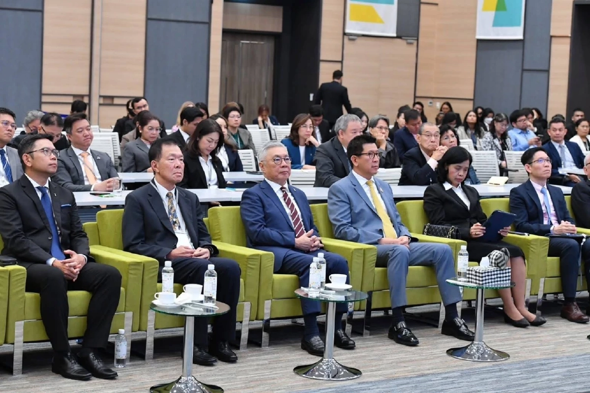 3 วิกฤตโครงสร้างไทย กฎหมายซ้ำซ้อน หนี้สูง คอร์รัปชัน New Normal