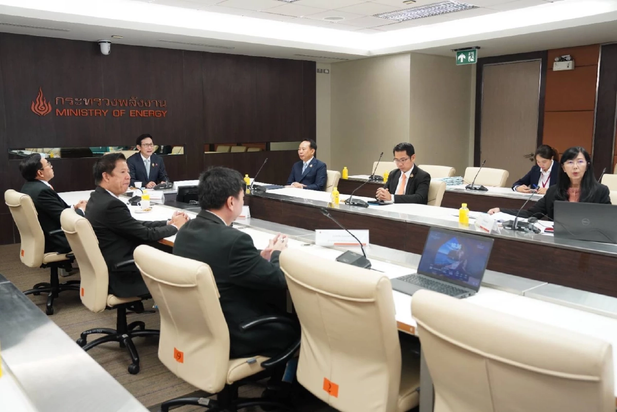 ก.พลังงาน ลดราคาน้ำมัน \'ดีเซล-เบนซิน\' 50 สตางค์/ลิตร มีผลพรุ่งนี้