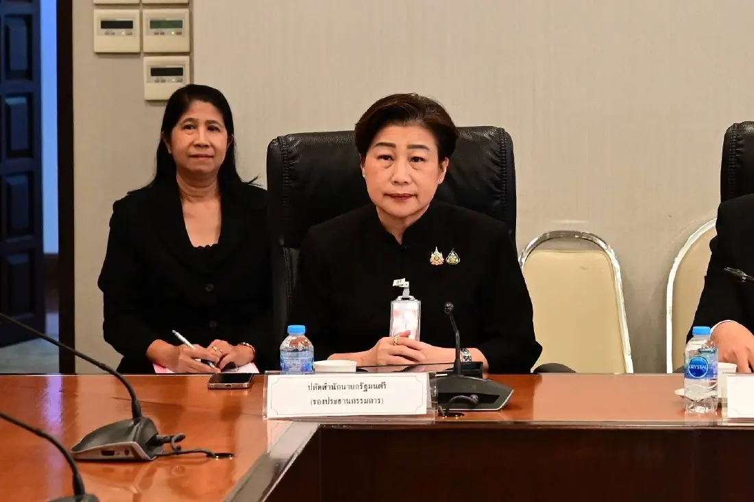 ชูบทบาท มหาราชินี รัฐบาลเดินหน้าแผนประชาสัมพันธ์ ให้ข้อมูล 24 ชม.