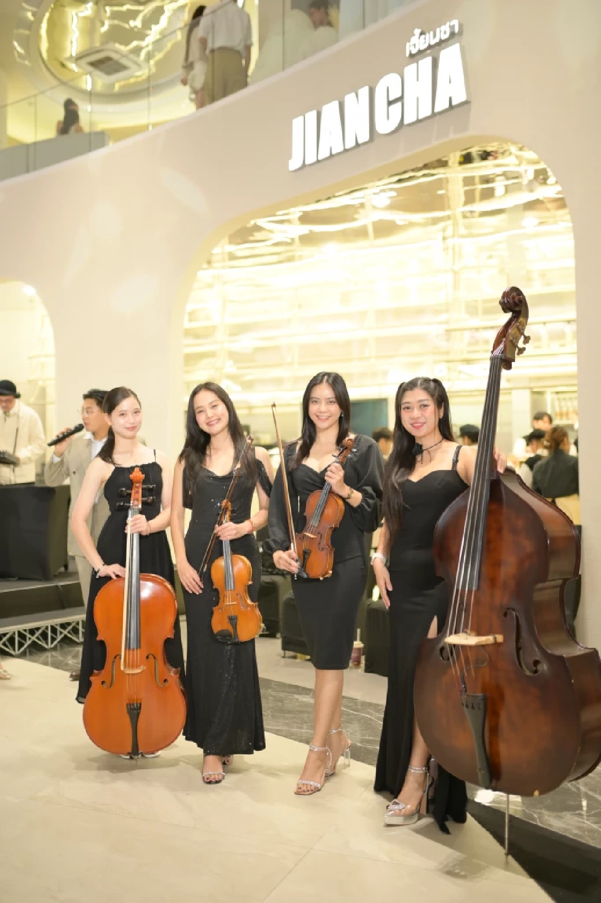 ‘เจี้ยนชา’ เปิดตัว Flagship Store แห่งใหม่ ณ สยามพารากอน