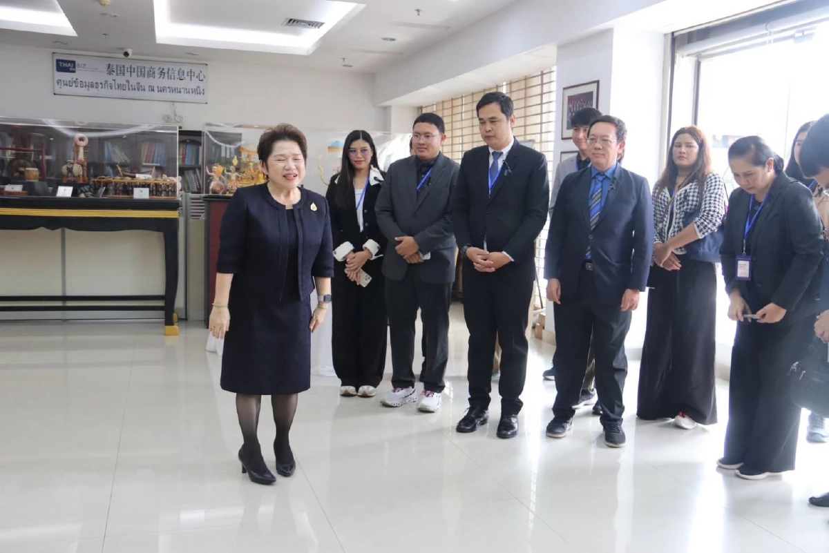 “มองจีนยุคใหม่ สิ่งที่สื่อไทยควรรู้” ครั้งที่ 7 ชมศูนย์กลางความร่วมมือ AI จีน–อาเซียน