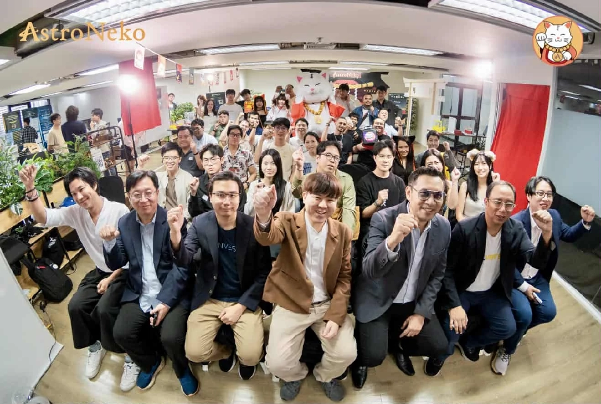 AstroNeko แมวดูดวง AI อัจฉริยะ: จุดบรรจบระหว่างโหราศาสตร์ ข้อมูล และ Web3