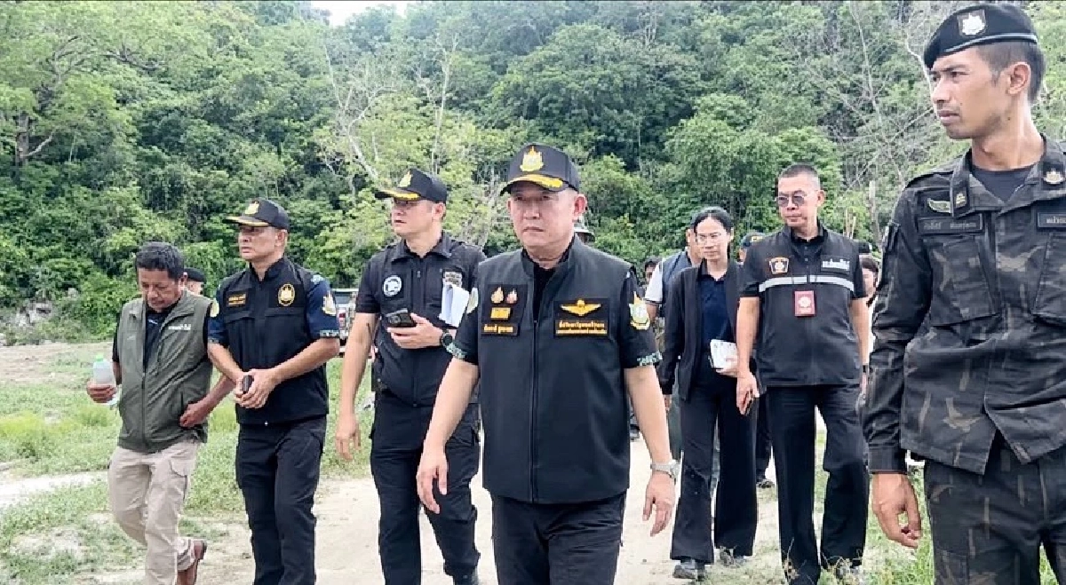 ลุยทวงคืนป่าชายเลน 141 ไร่ หลังพบลักลอบขุดร่องน้ำปล่อยลงทะเล ทำลายระบบนิเวศ