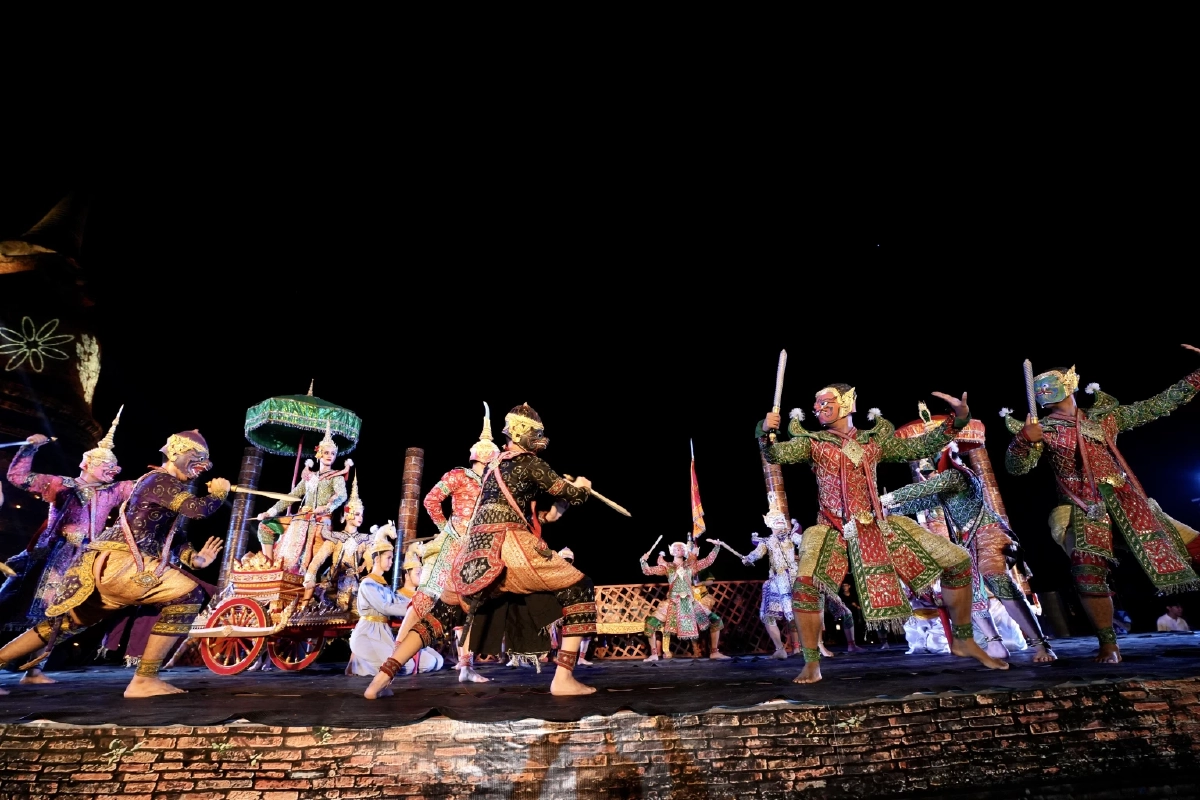 ททท.ร่วมจัดกิจกรรม ‘ประเพณีลอยกระทง เผาเทียน เล่นไฟ สุโขทัย’ ปี’68 วิถีใหม่-รักษ์โลก-ร่วมไว้อาลัย