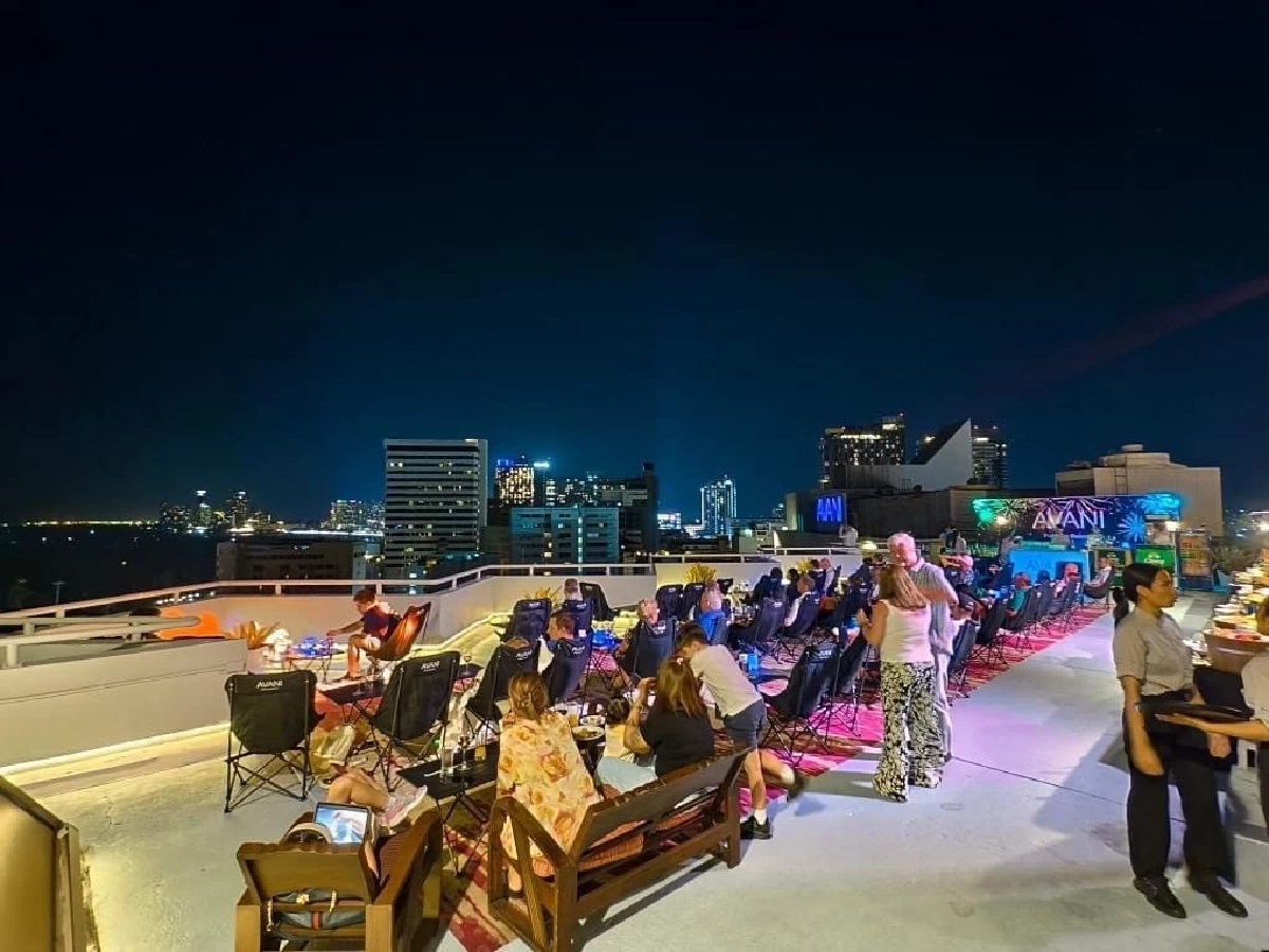 ปักหมุด 6 จุดชมพลุพัทยาสุดฟิน! “Taste the beach life" กับเครื่องดื่มคู่ใจที่ลงตัว