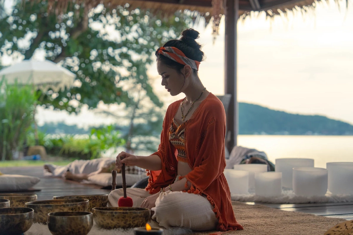 \'สาธุ ๒\' เปิดโปงระบบบุญ ทำไมกลายเป็นกลไกเอื้อประโยชน์ทางการเมือง