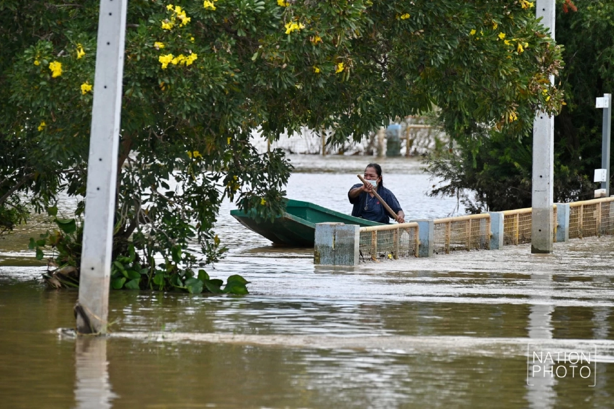 เปิดช่องว่าง \'เงินเยียวยา\' บางบาล แลกวิถีชีวิตปกติเพื่อคนปลายน้ำ