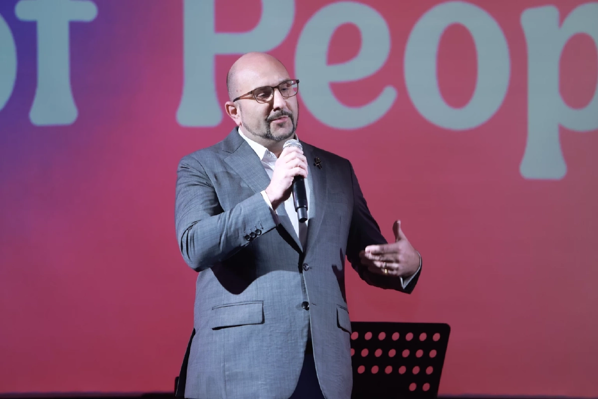 Mr. Patrick Martens – Director of Food and Beverage, GAYSORN