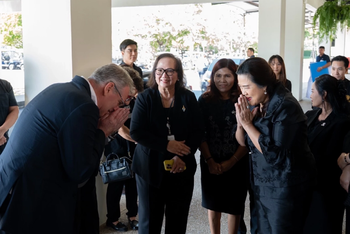 ชาว ISB ร่วมใจ ช่วยภัยน้ำท่วมหาดใหญ่  - Hatyai Flood Relief Project