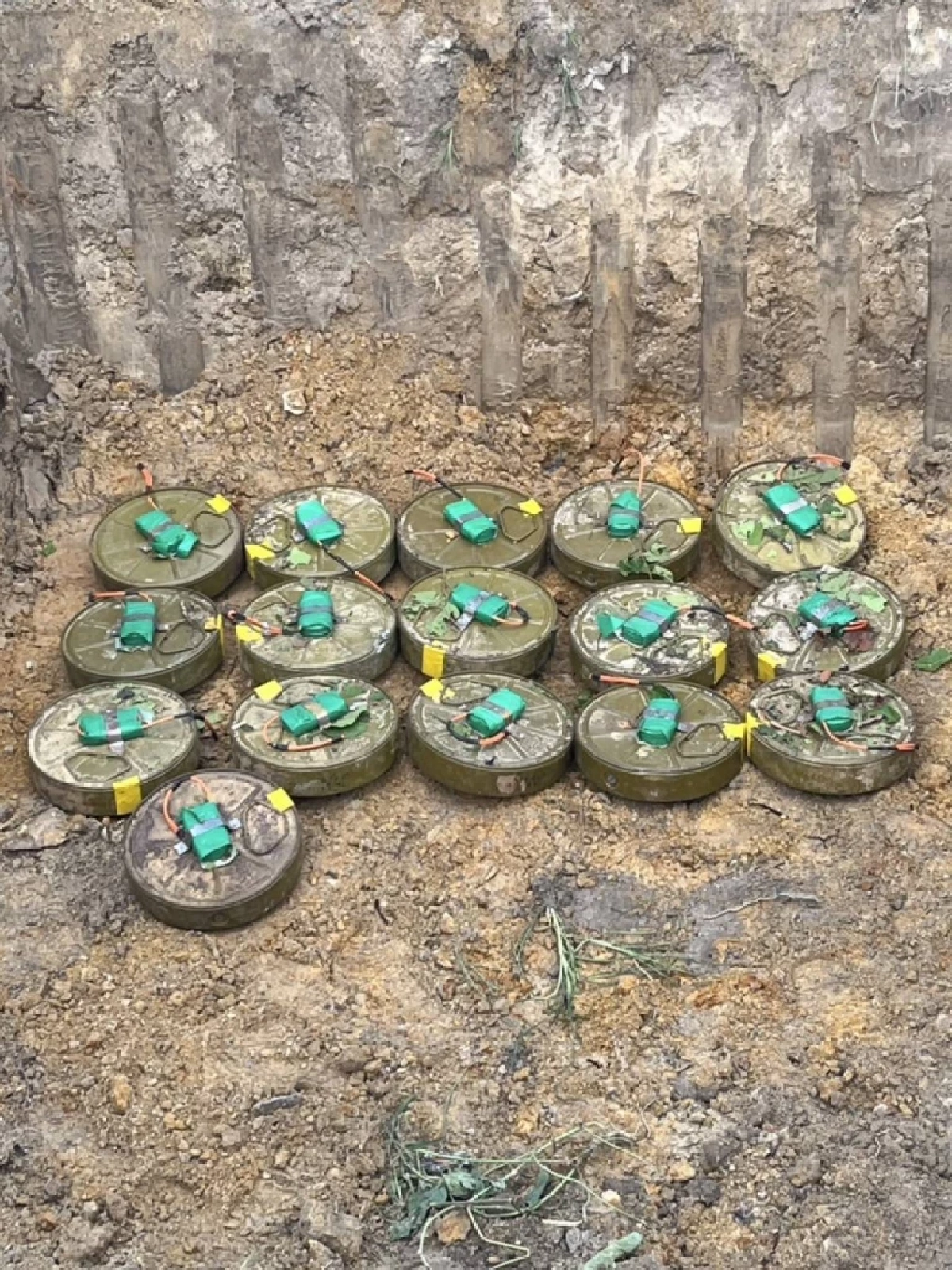 เปิดหลักฐาน "คลังเก็บทุ่นระเบิด" กัมพูชาละเมิดอนุสัญญาออตตาวา