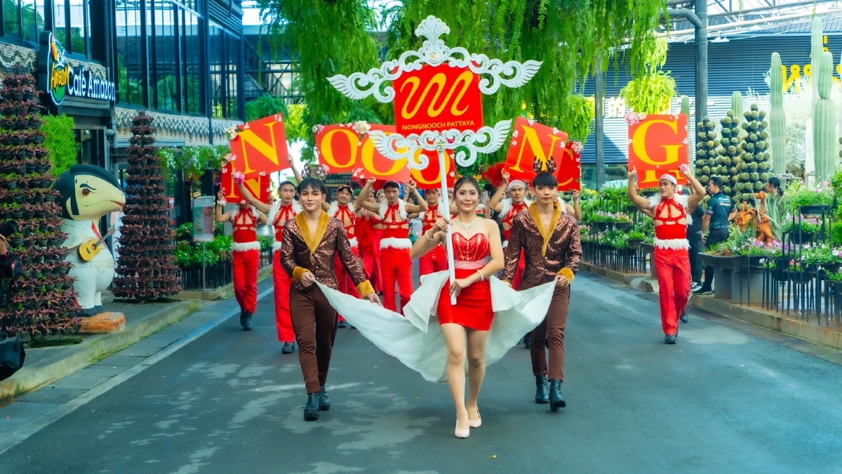 สวนนงนุชพัทยาจัดใหญ่! โชว์คริสต์มาสแฟนตาซีสุดอลังการ